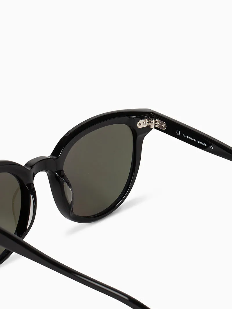 Classic Round Sunglasses