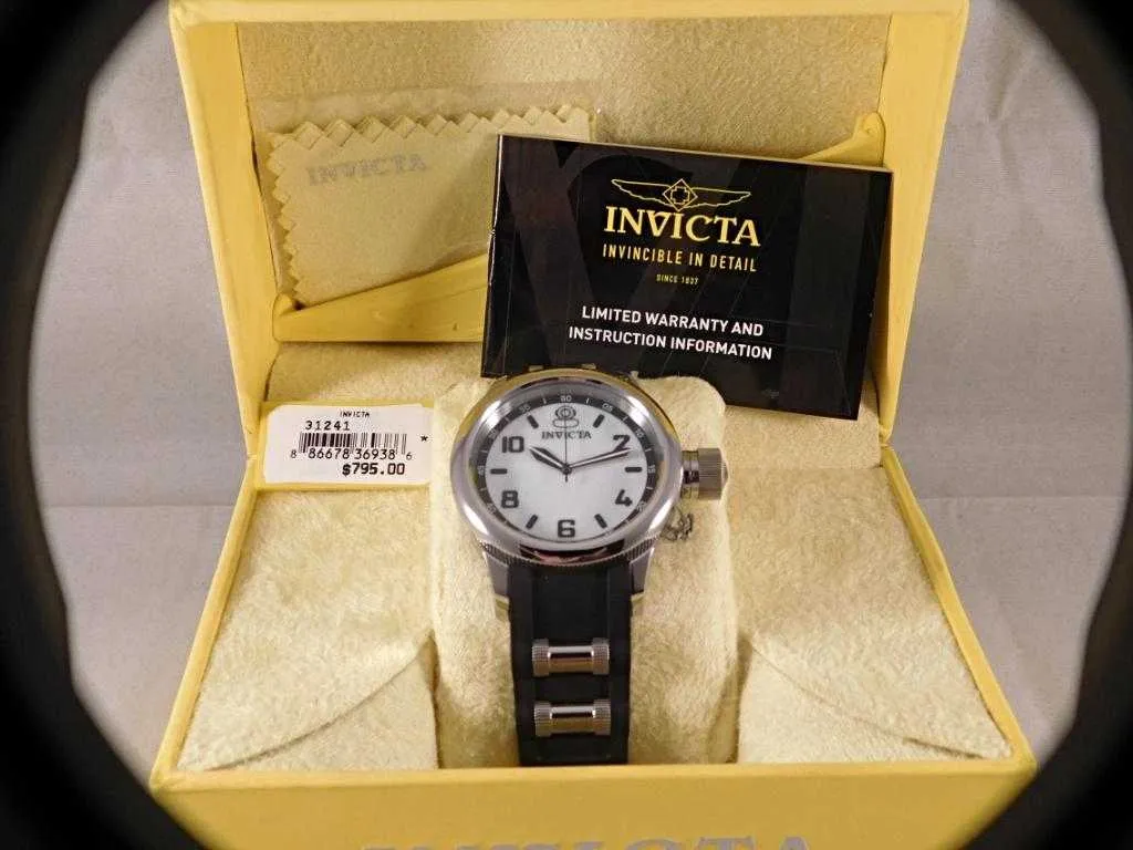 Invicta Russian Diver Quartz Oyster Dial Stainless Steel/Silicone Strap....43mm