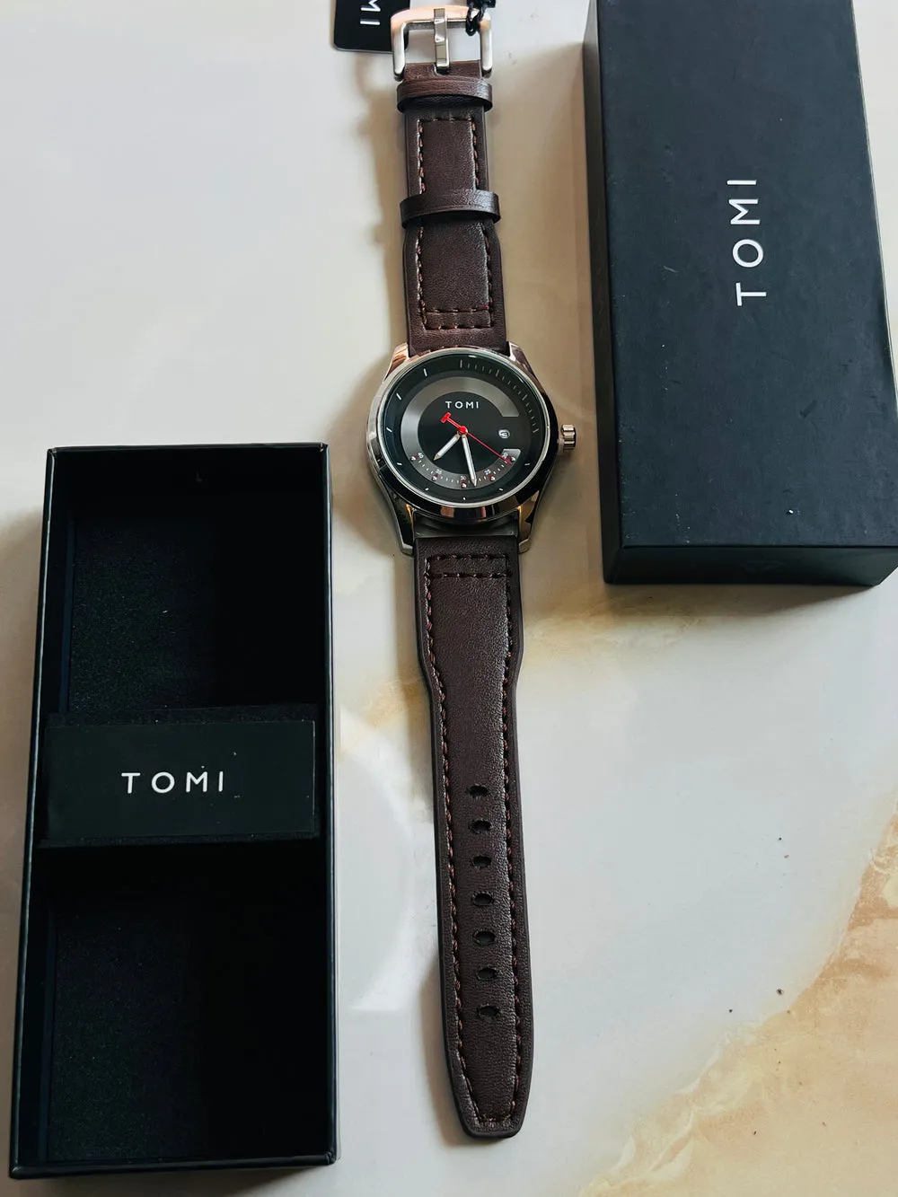 TOMI T-099 Business Wrist Watch For Men Date quartz